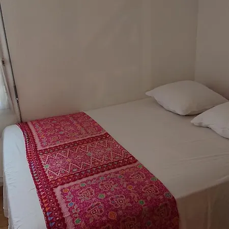 Апартаменты Charmant Studio Lumineux Avec Veranda & Parking Au Coeur De Bastia *